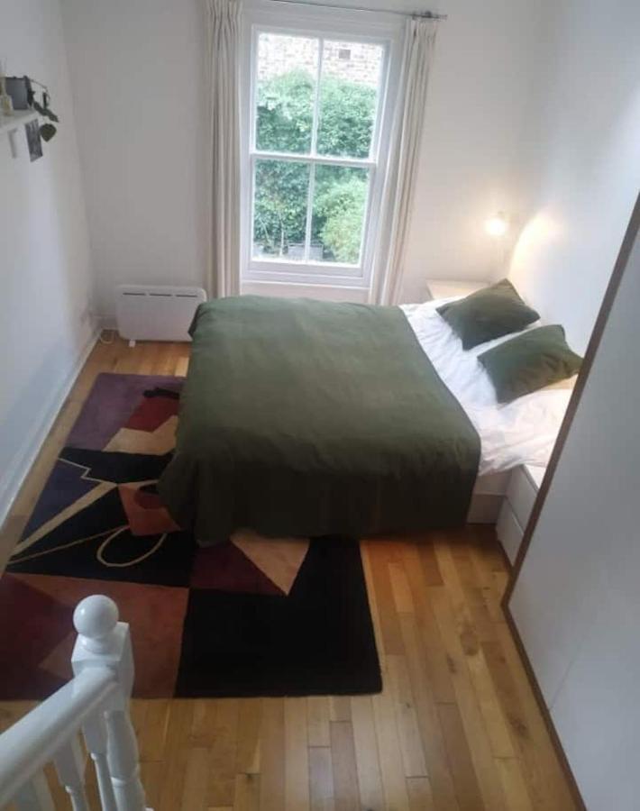 Lovely Spacious 1-Bedroom Flat In Tufnell Park Close To Central Londra Esterno foto